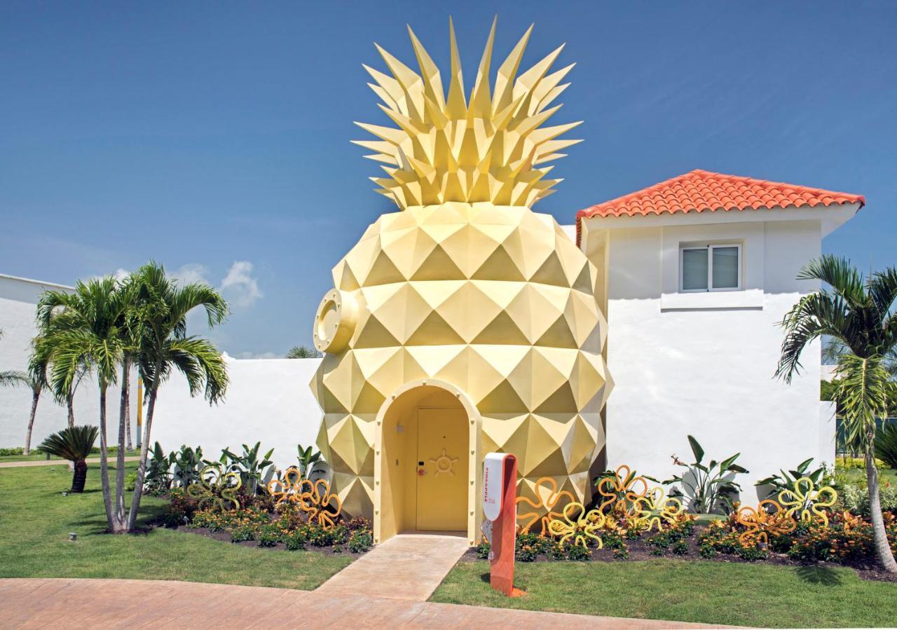THE PINEAPPLE